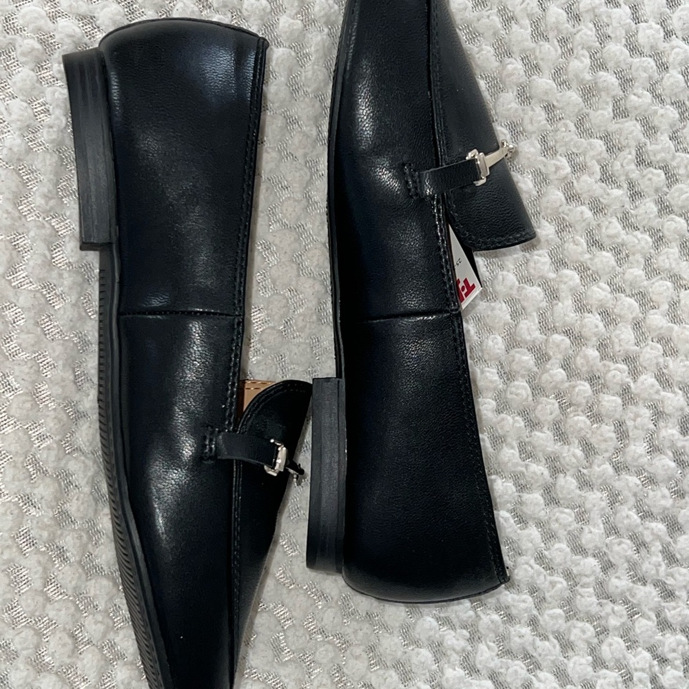 Rachel Zoe Black Leather Loafers with Silver Accent- Size 7.5 - Picture 7 of 9